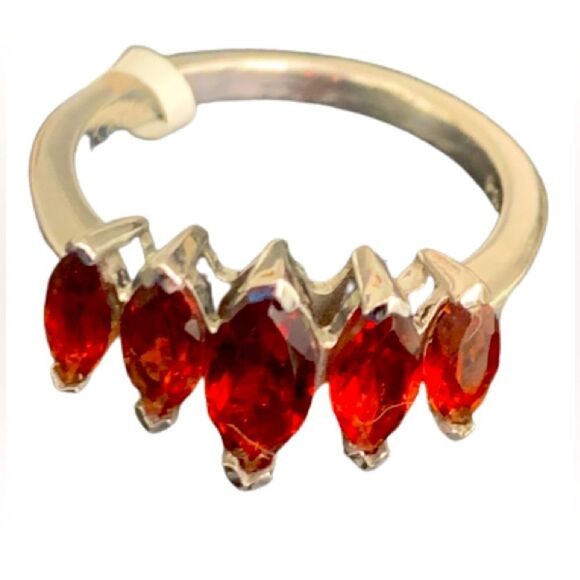 Karis Garnet Ring Size 7 – 5 Marquise Stones, January Birthstone Gift - Picture 1 of 11